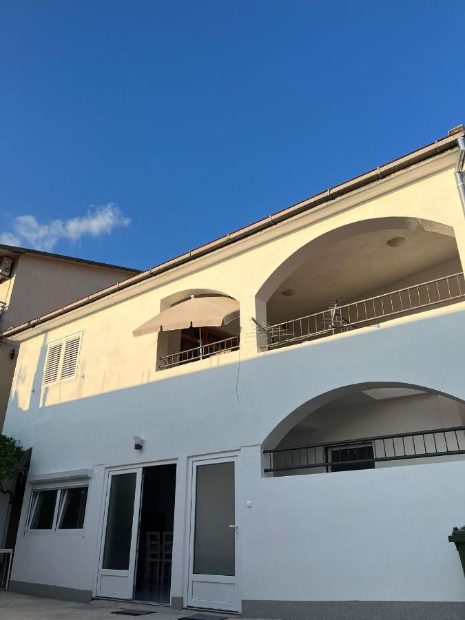 Deluxe Summer Breeze Baška Voda Екстериор снимка